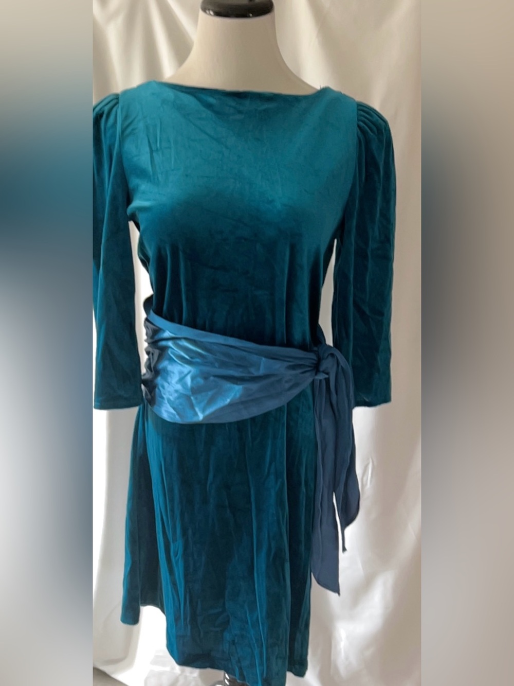 Especially Yours Teal Blue Velvet Dress Size 9 Sash Belt 85% Arnel 15% Nylon VTG